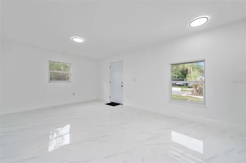 5621 Lunsford Drive Orlando FL 32818