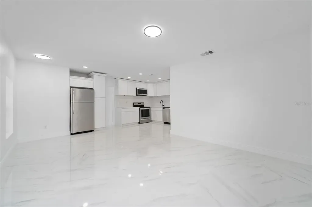 5621 Lunsford Drive Orlando FL 32818
