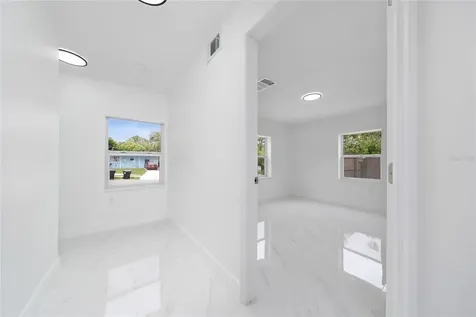 5621 Lunsford Drive Orlando FL 32818