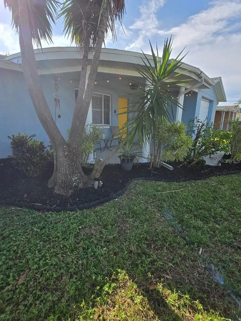 2228 Society Drive Holiday FL 34691