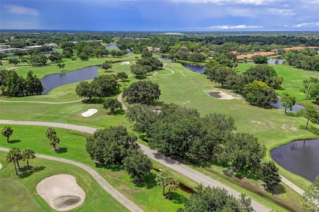 5630 Golf Pointe Drive Sarasota FL 34243