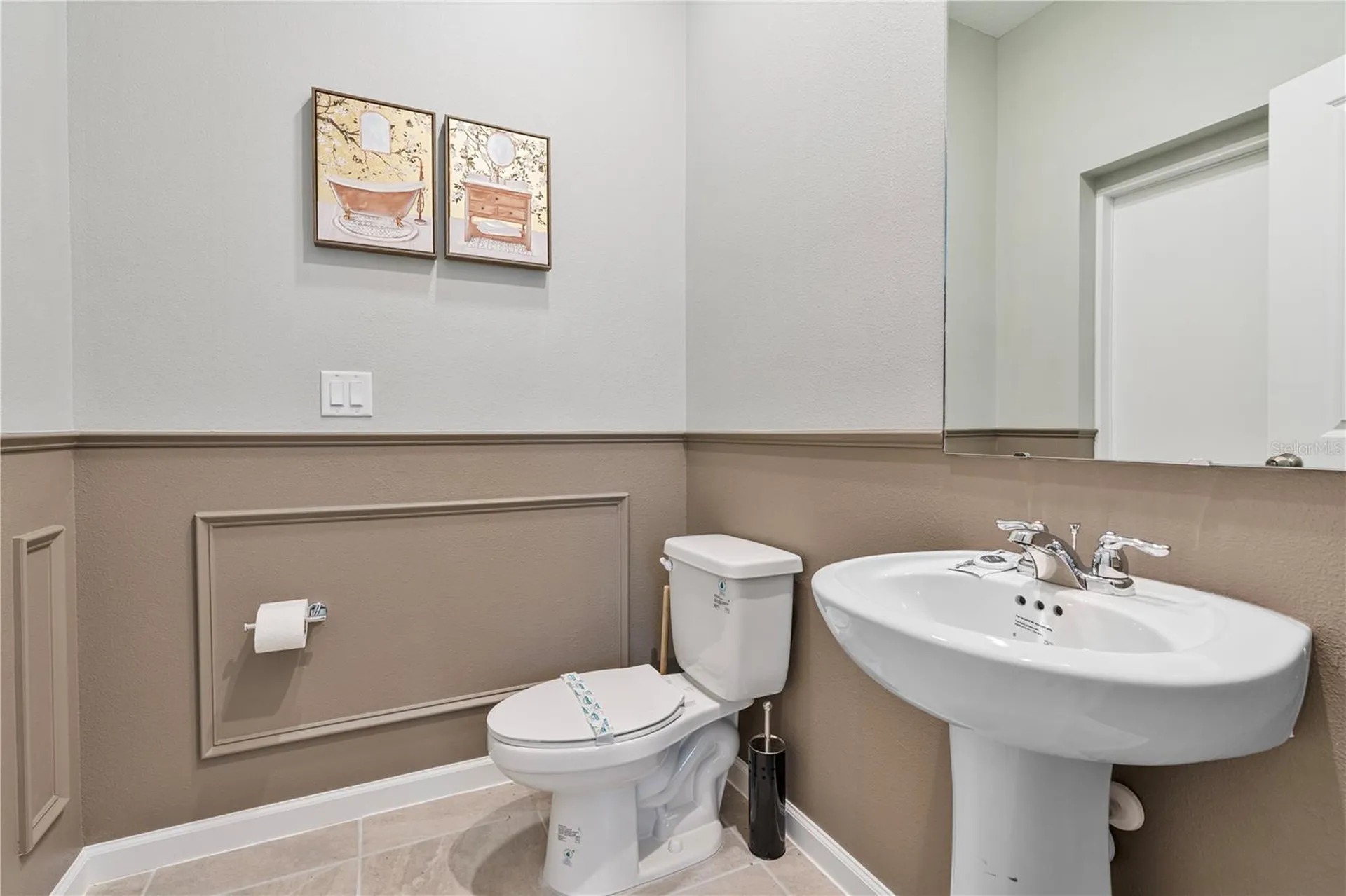 2372 Zaballina Place Kissimmee FL 34747
