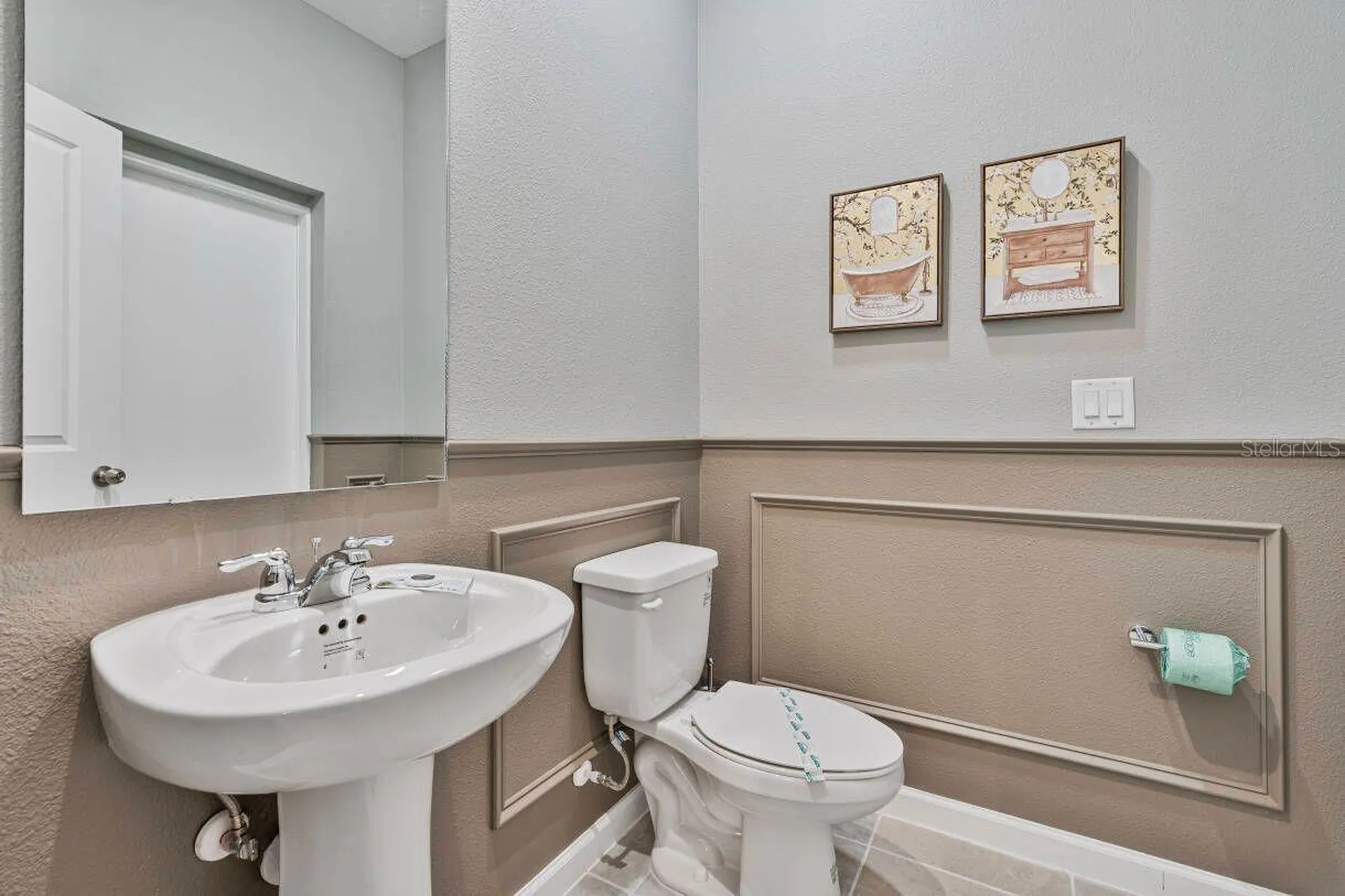 2372 Zaballina Place Kissimmee FL 34747