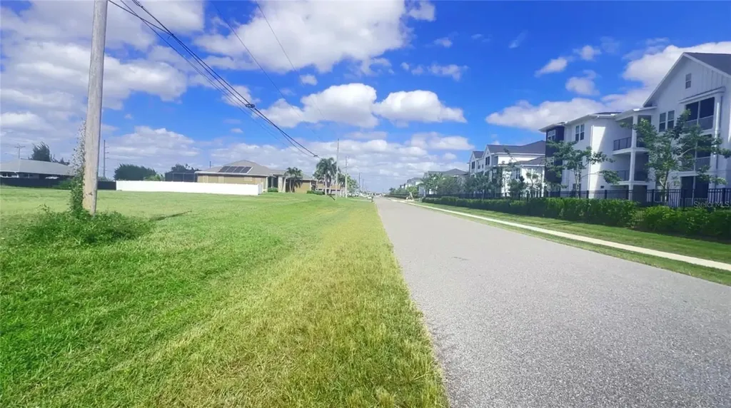 312 SW 15th Place Cape Coral FL 33991