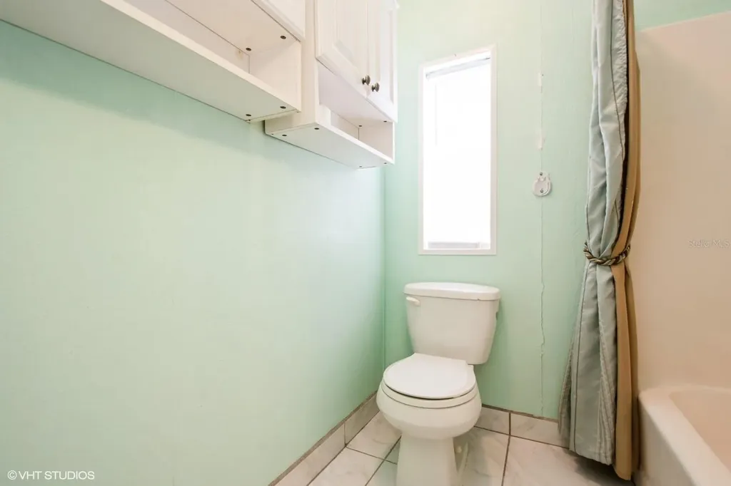 472 Trout Lane Oldsmar FL 34677