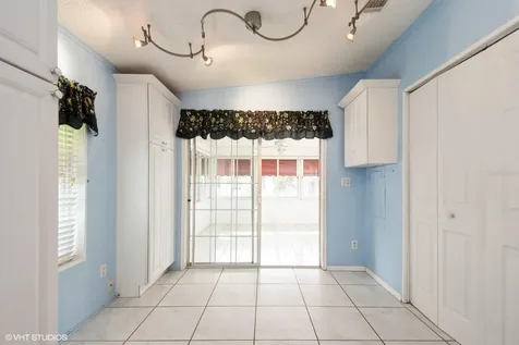 472 Trout Lane Oldsmar FL 34677