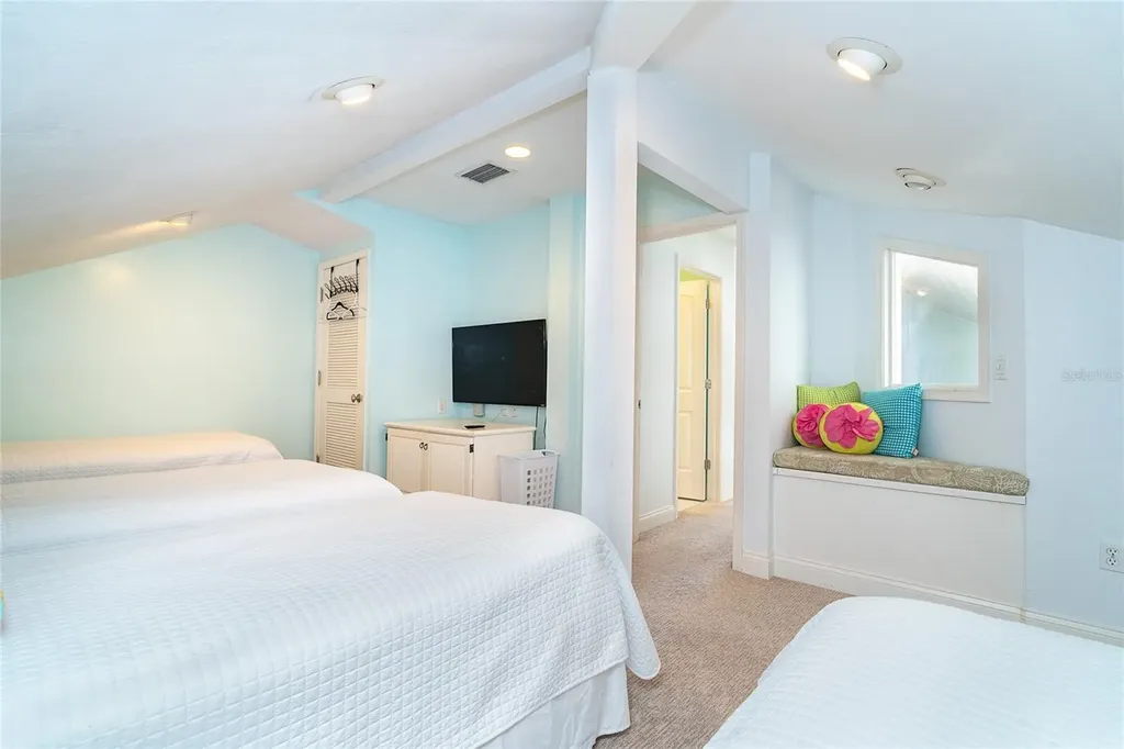 7536 Palm Island Drive S Placida FL 33946