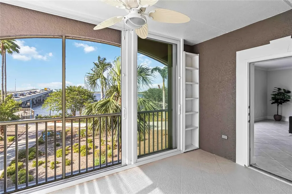 808 3rd Avenue W Bradenton FL 34205