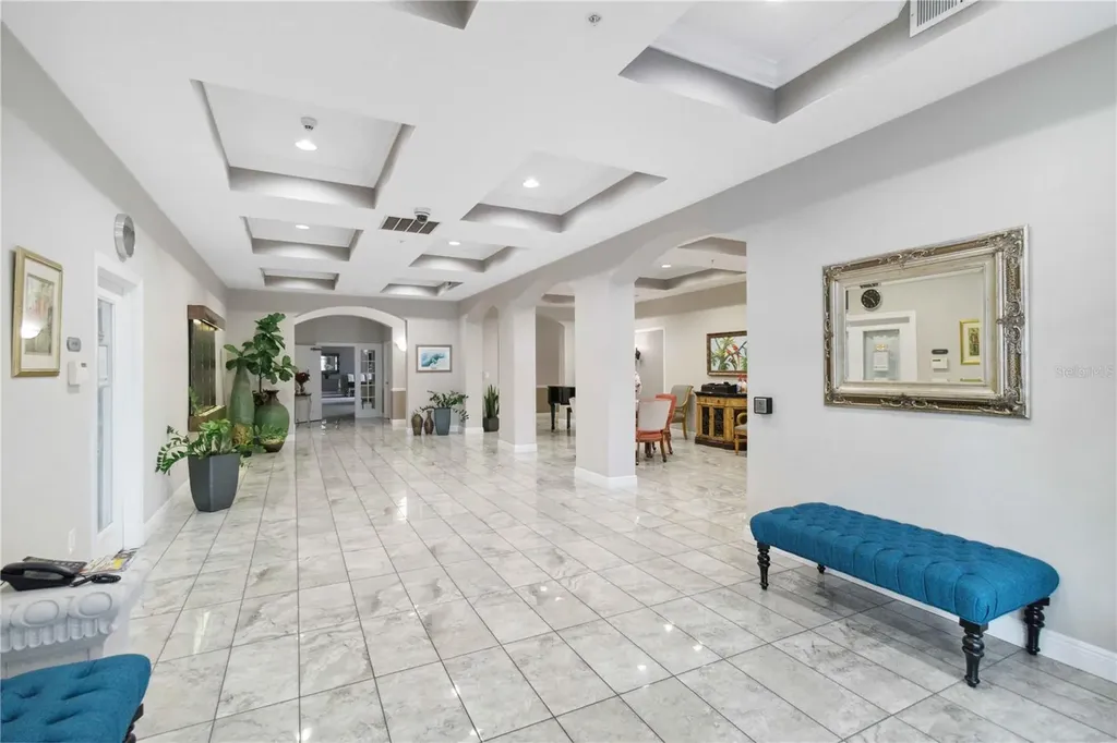 808 3rd Avenue W Bradenton FL 34205