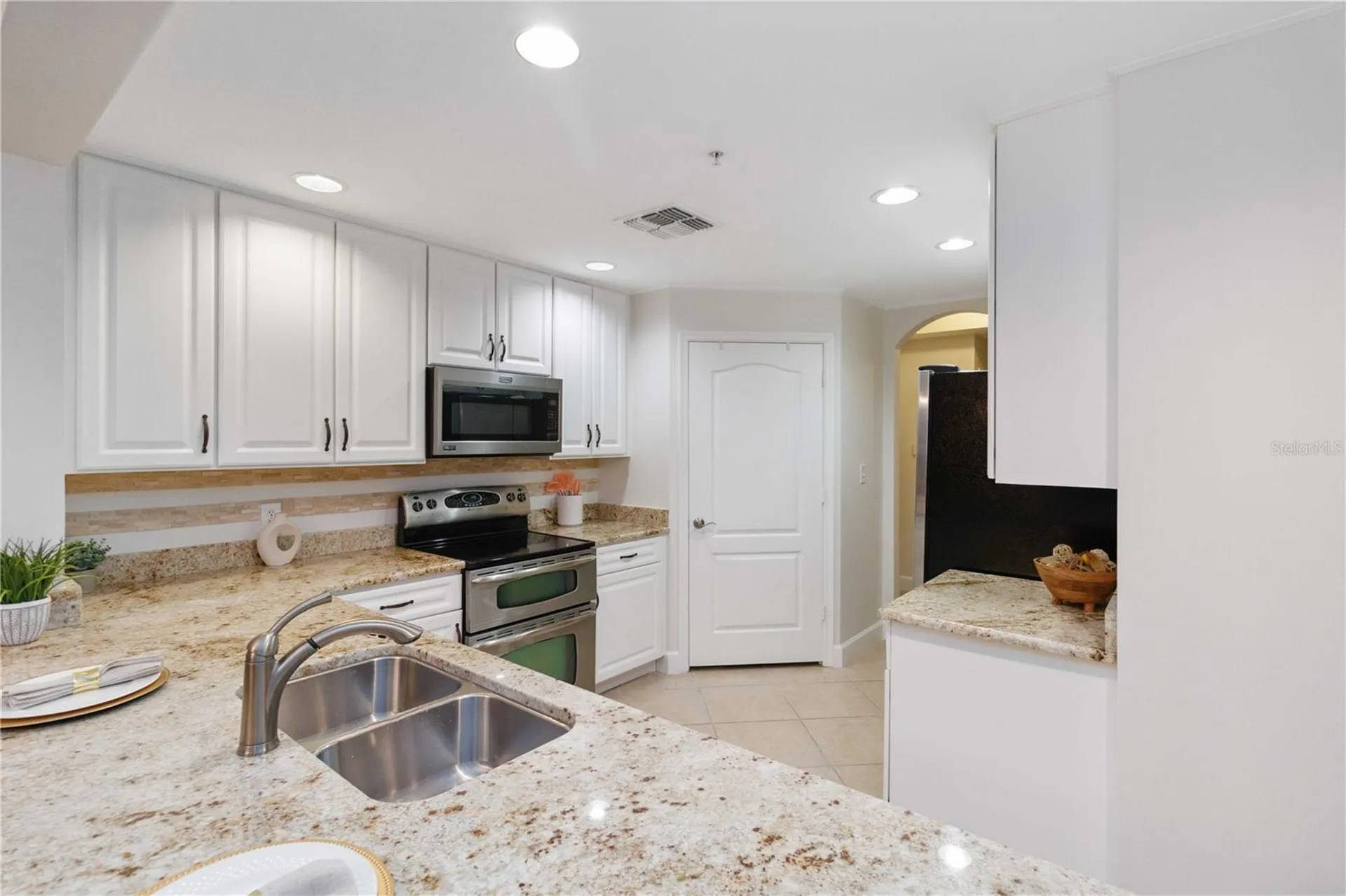 808 3rd Avenue W Bradenton FL 34205