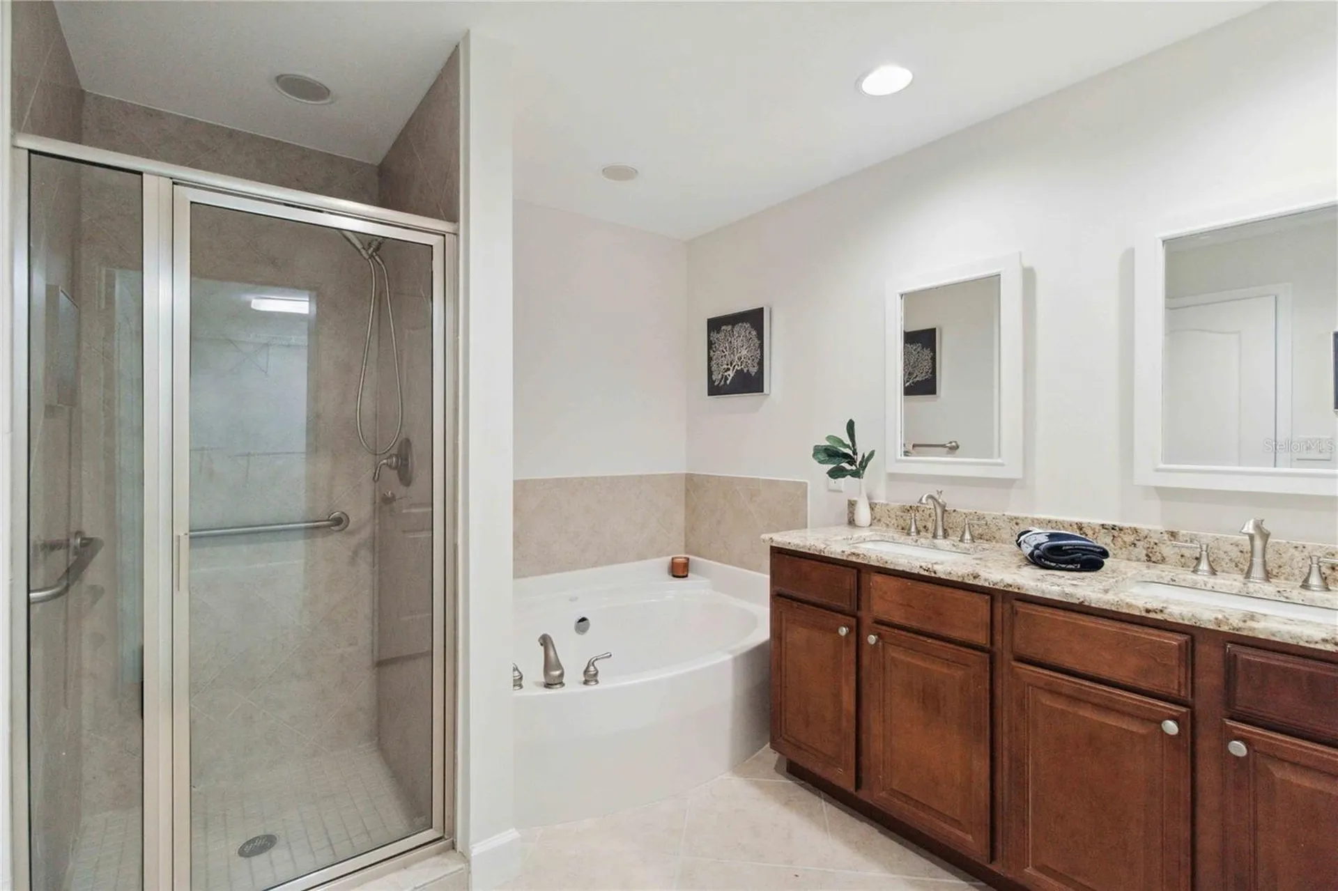 808 3rd Avenue W Bradenton FL 34205