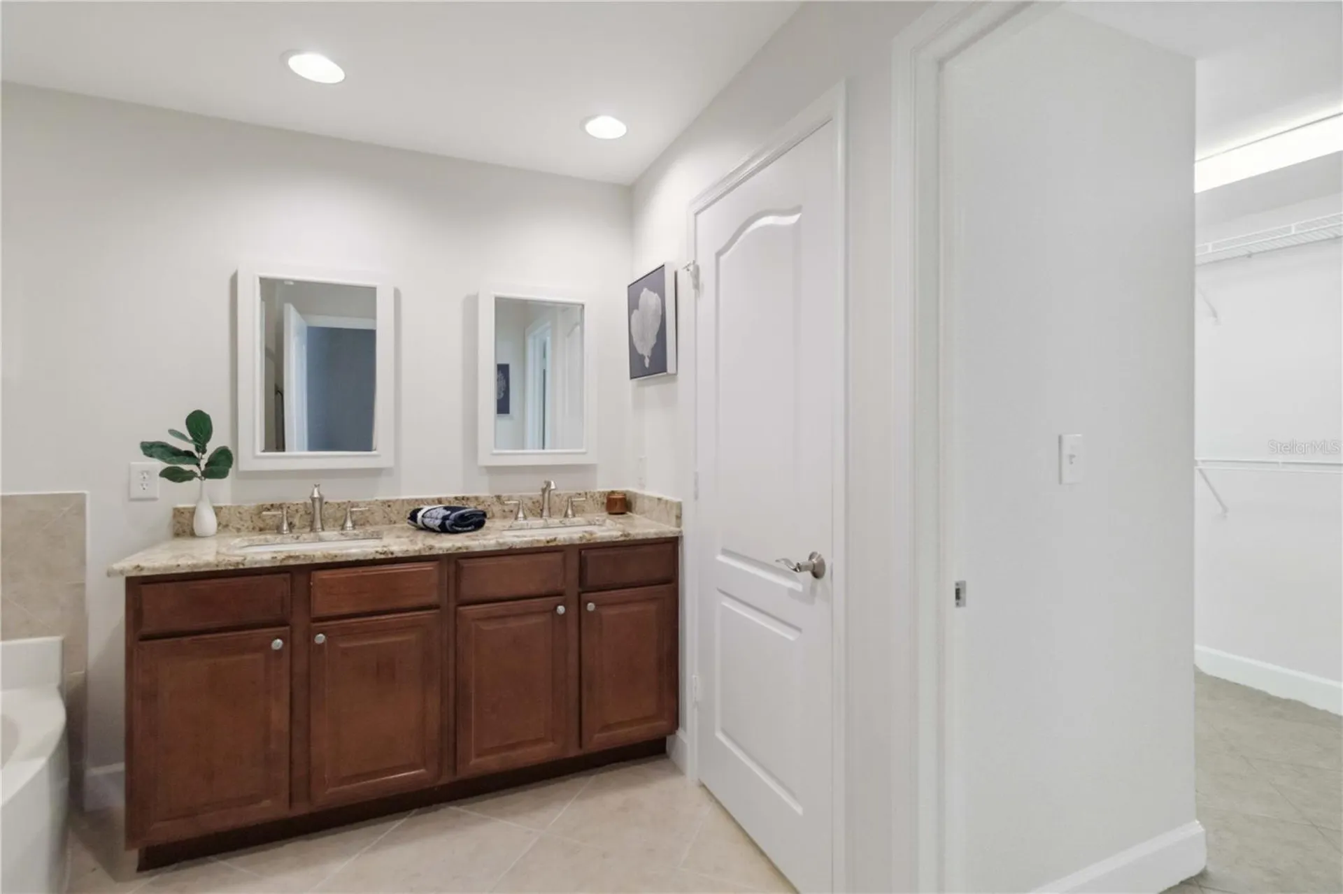 808 3rd Avenue W Bradenton FL 34205