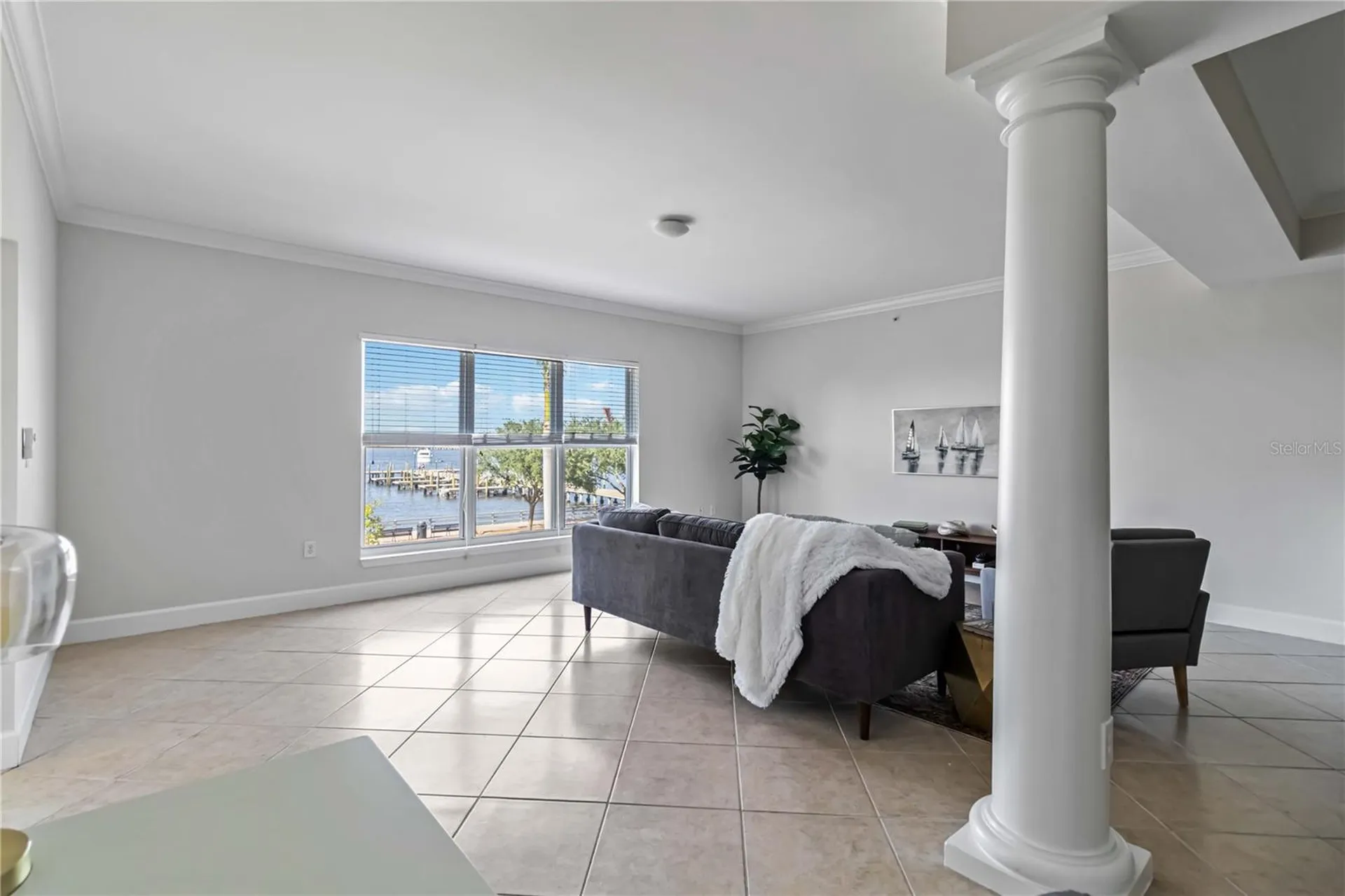 808 3rd Avenue W Bradenton FL 34205