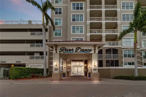 808 3rd Avenue W Bradenton FL 34205