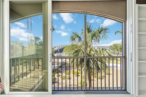 808 3rd Avenue W Bradenton FL 34205