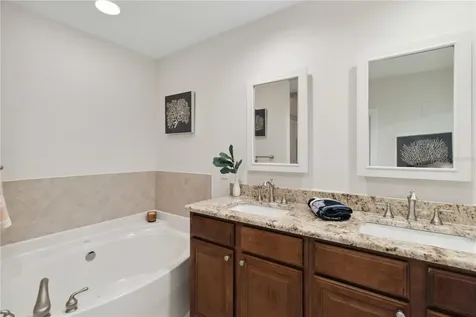 808 3rd Avenue W Bradenton FL 34205