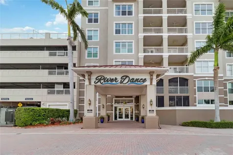 808 3rd Avenue W Bradenton FL 34205