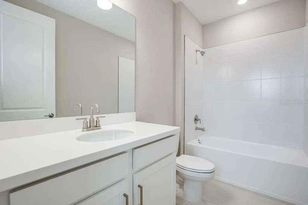 5128 Slate Hue Place Apollo Beach FL 33572