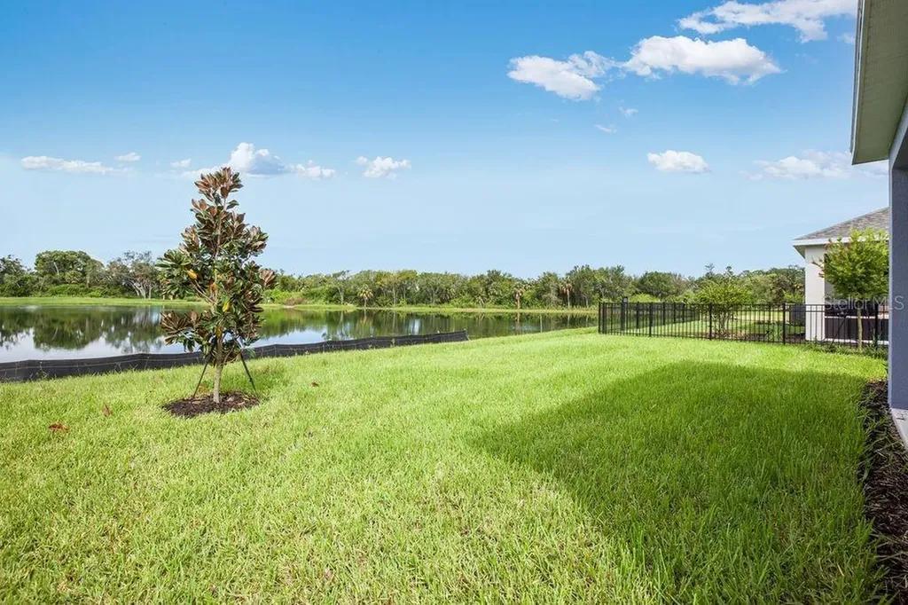 5128 Slate Hue Place Apollo Beach FL 33572