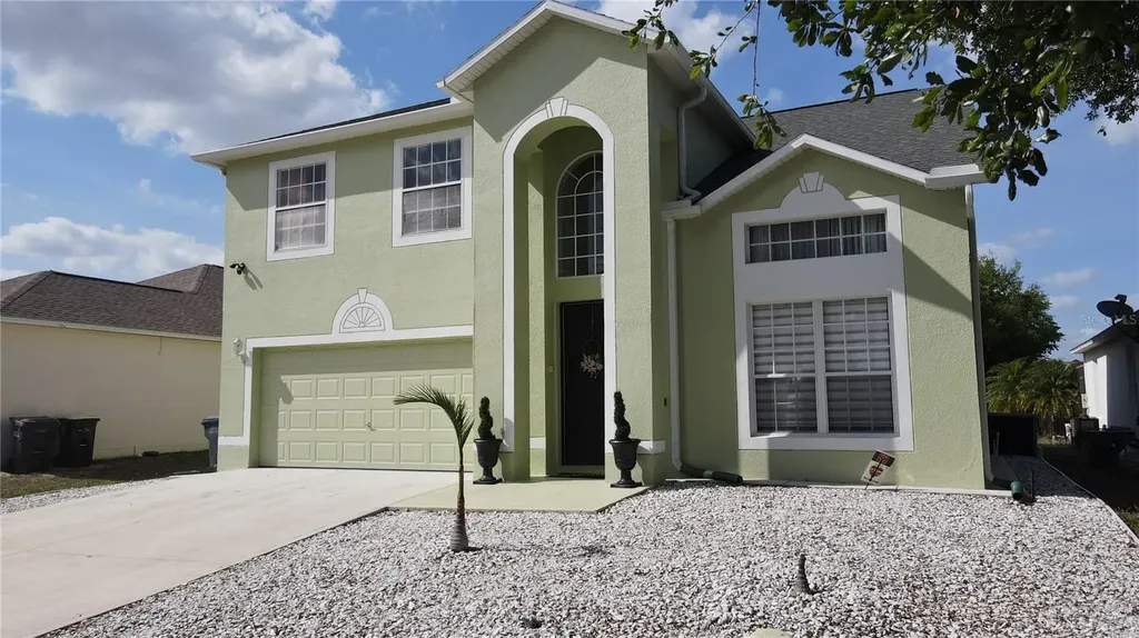 339 Sigmund Loop Davenport FL 33837