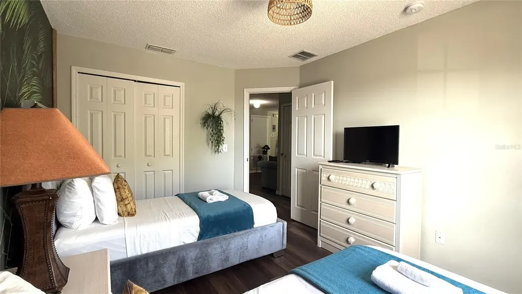 339 Sigmund Loop Davenport FL 33837