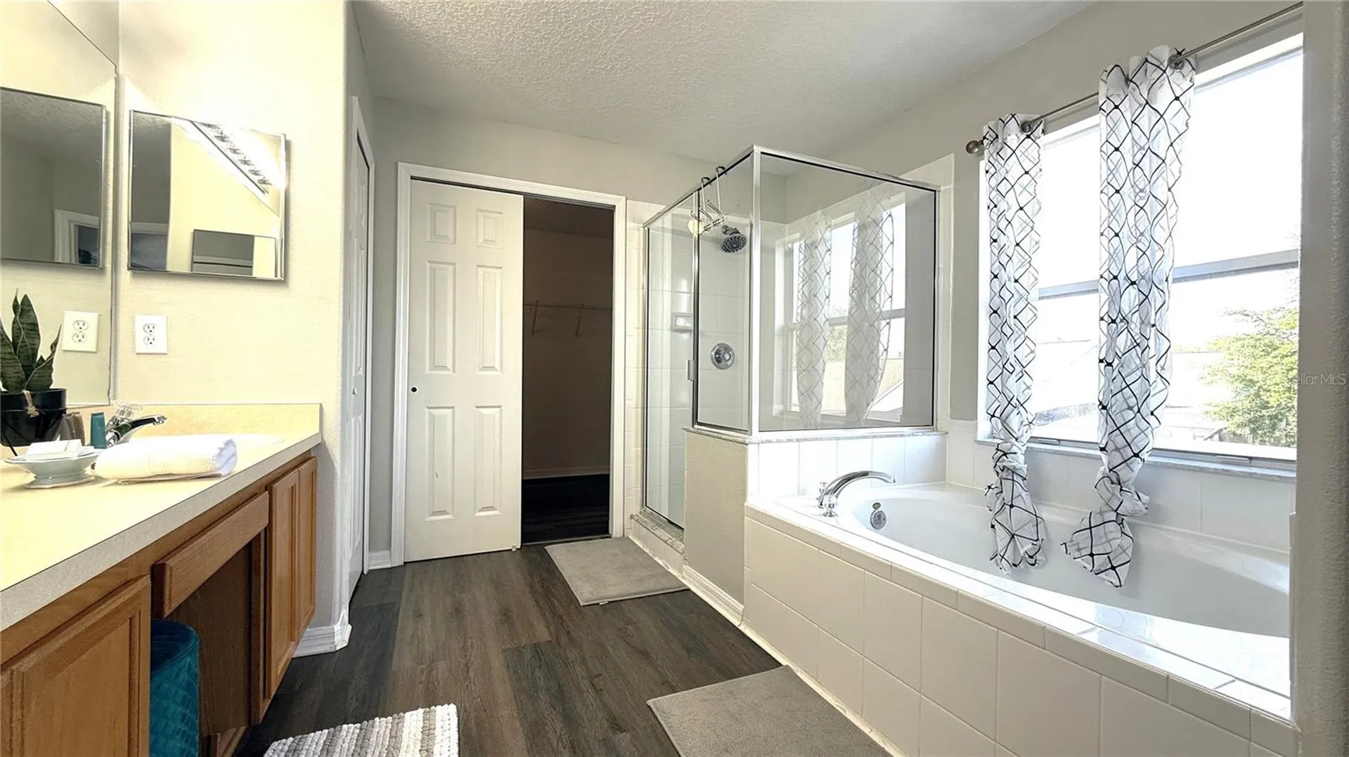 339 Sigmund Loop Davenport FL 33837