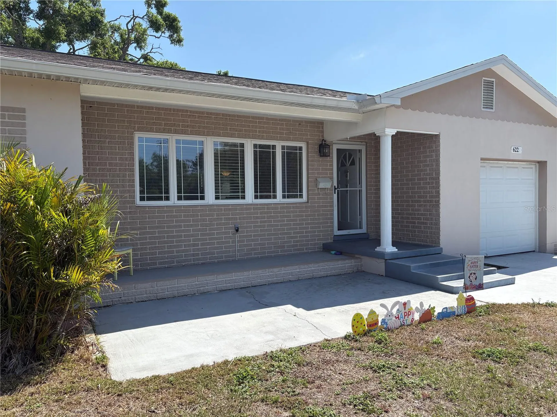 6221 13th Avenue N St Petersburg FL 33710