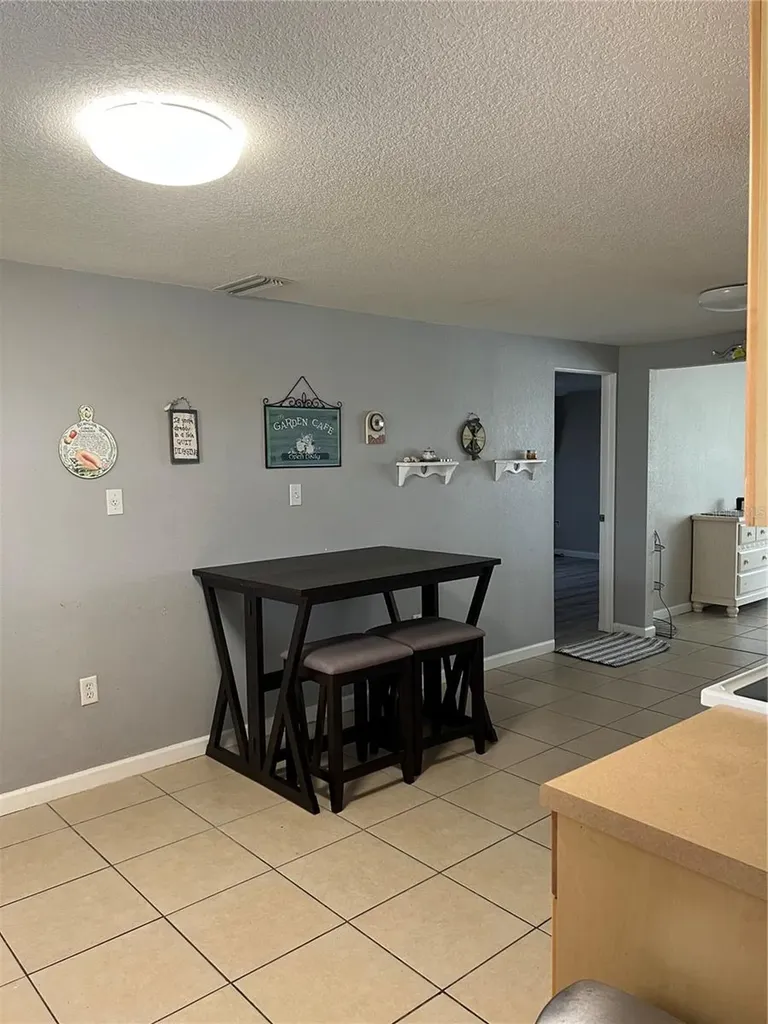 705 Crestview Circle NW Port Charlotte FL 33948