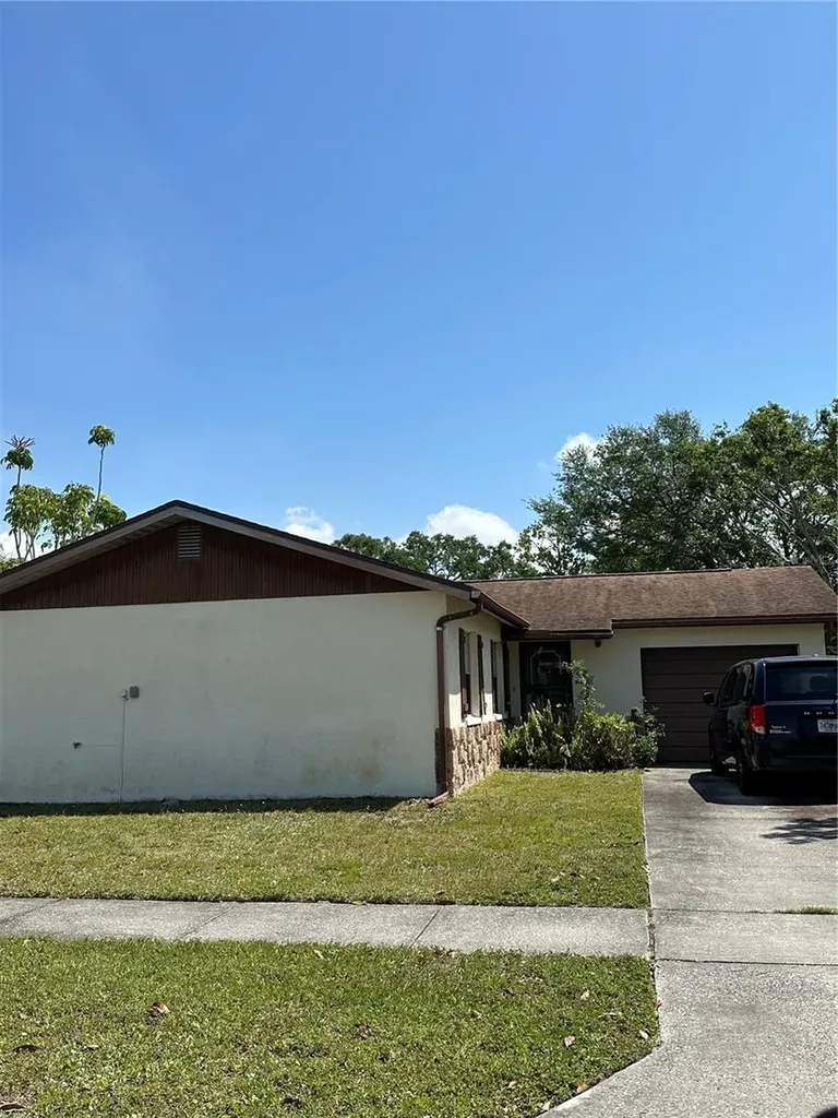 6425 101st Avenue N Pinellas Park FL 33782