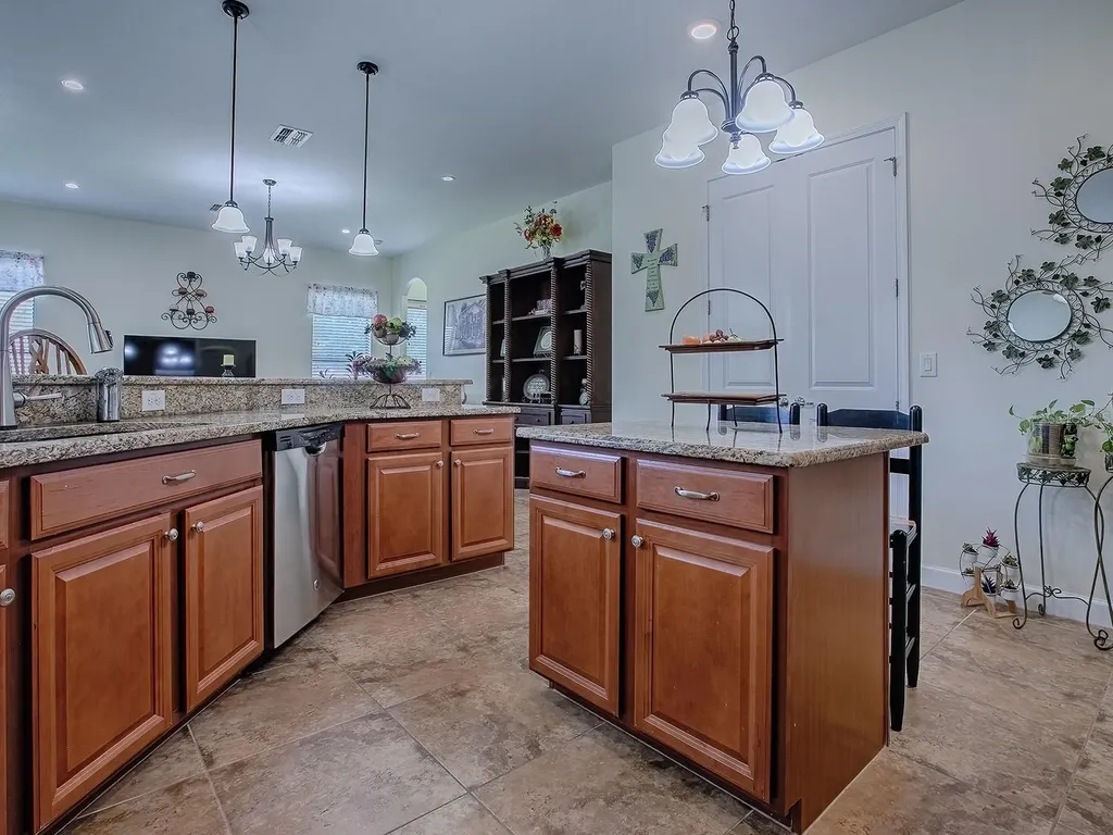 1408 Deuce Circle Davenport FL 33896