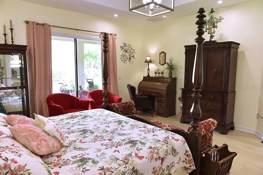1408 Deuce Circle Davenport FL 33896