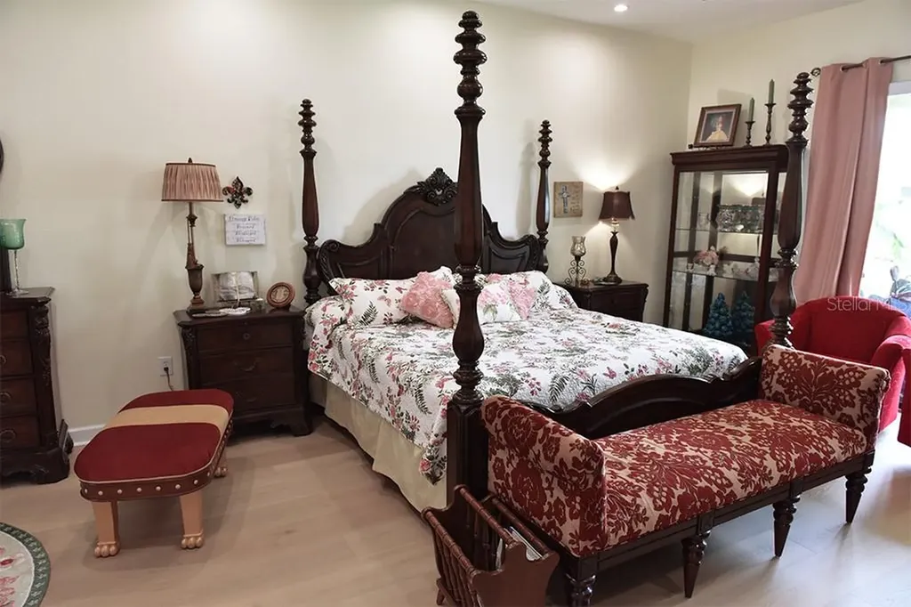 1408 Deuce Circle Davenport FL 33896