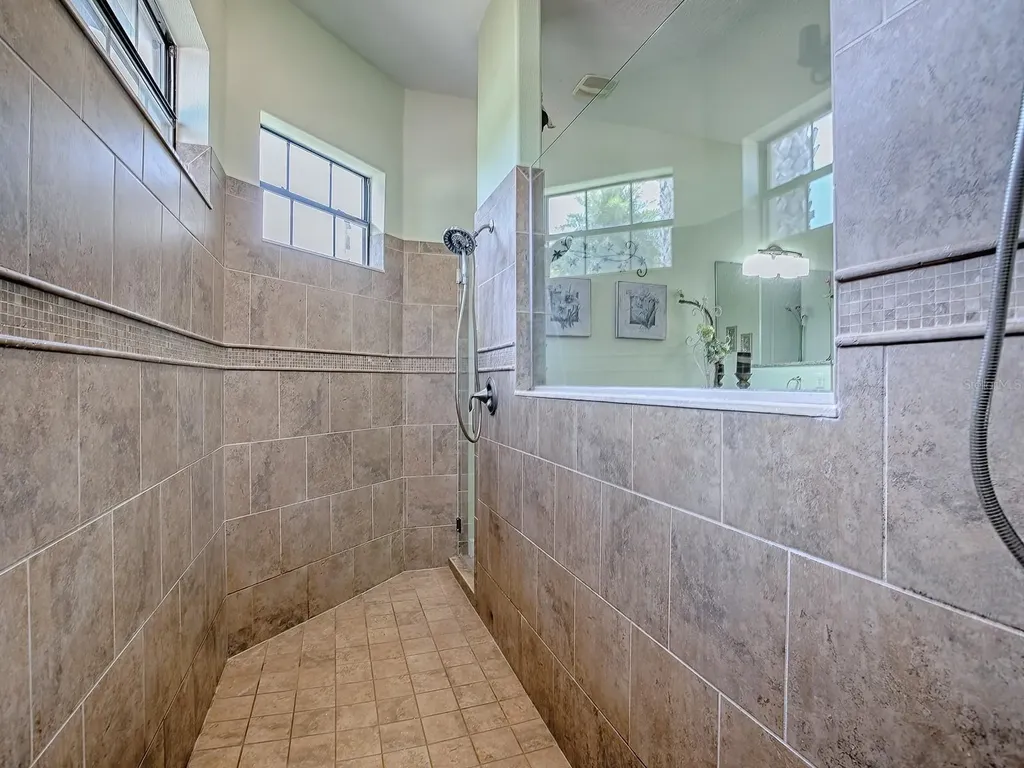 1408 Deuce Circle Davenport FL 33896