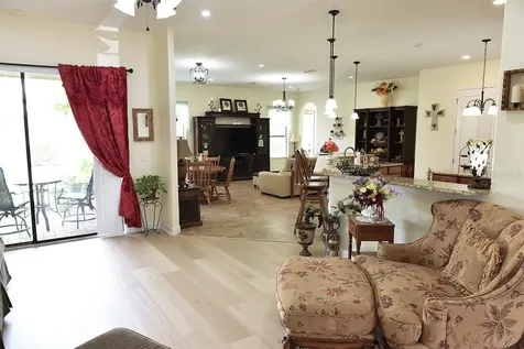 1408 Deuce Circle Davenport FL 33896