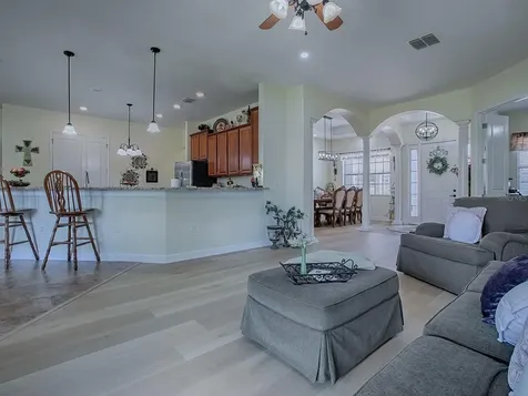 1408 Deuce Circle Davenport FL 33896