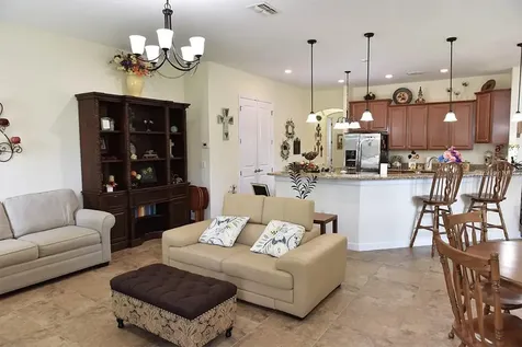 1408 Deuce Circle Davenport FL 33896