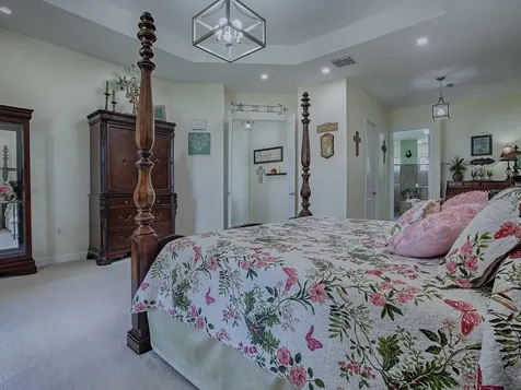 1408 Deuce Circle Davenport FL 33896