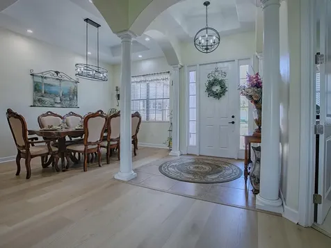 1408 Deuce Circle Davenport FL 33896