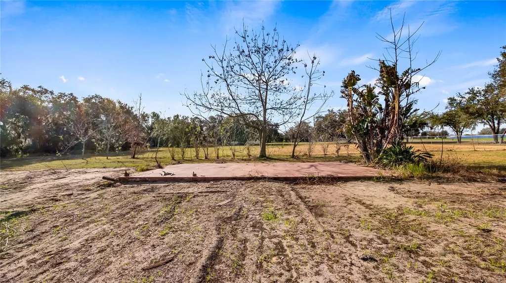 Woodlea Road Tavares FL 32778