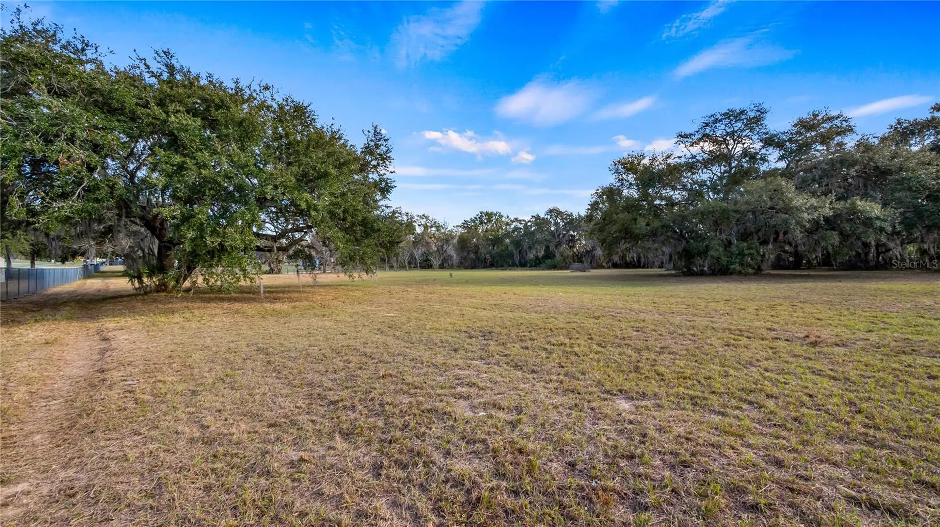 Woodlea Road Tavares FL 32778