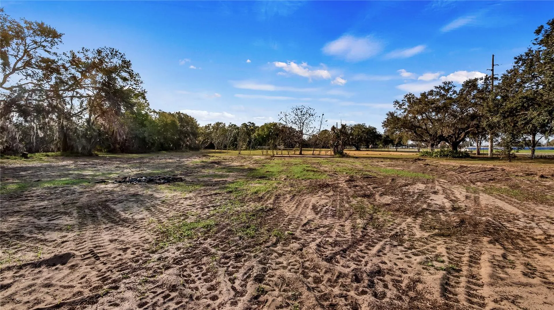 Woodlea Road Tavares FL 32778