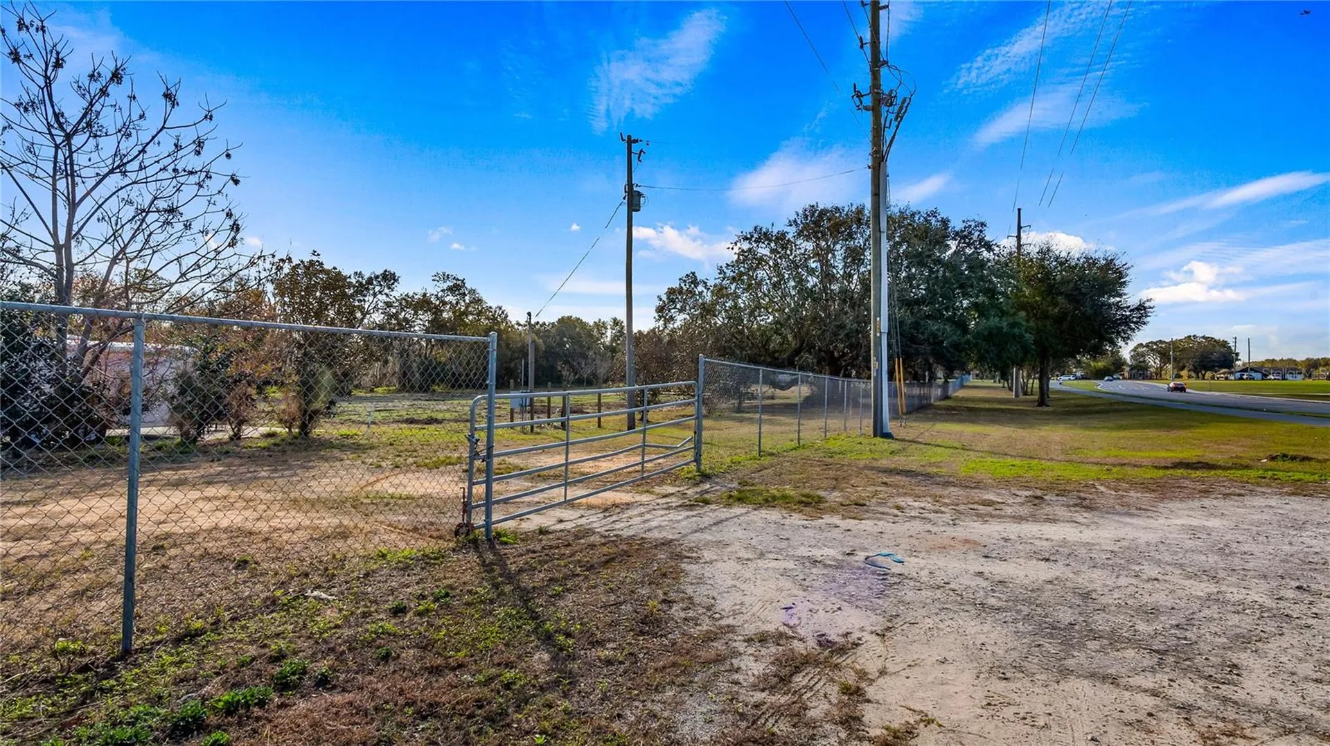 Woodlea Road Tavares FL 32778