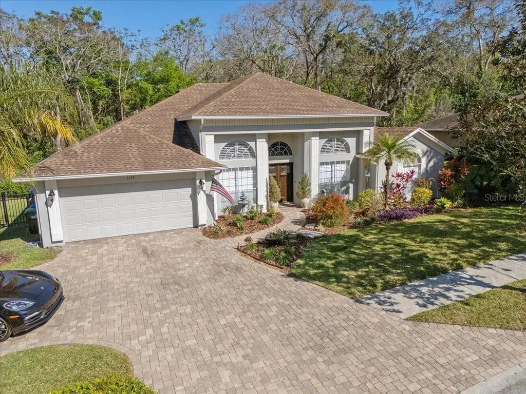 1137 Palm Cove Drive Orlando FL 32835