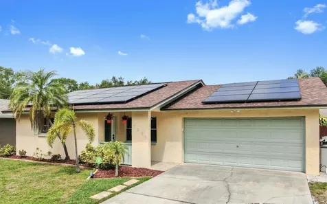 7289 61st Avenue N St Petersburg FL 33709