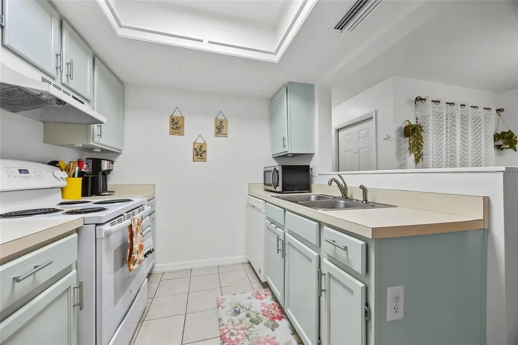 5733 SW 10th Place Gainesville FL 32607