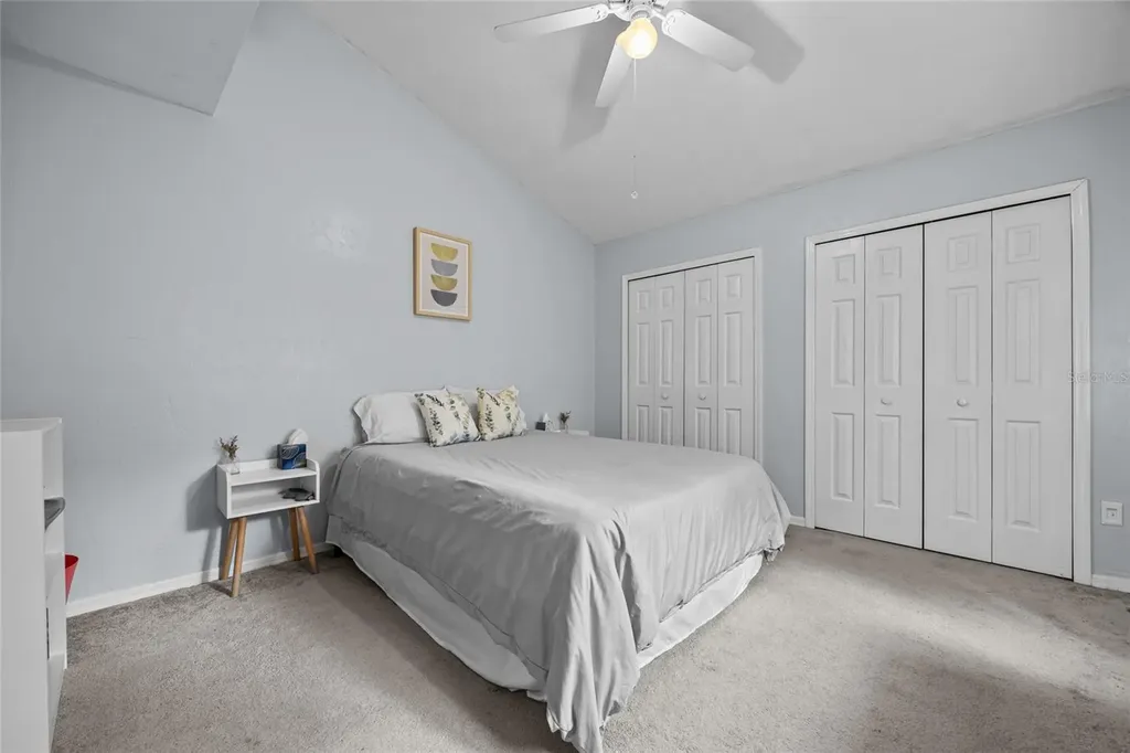 5733 SW 10th Place Gainesville FL 32607