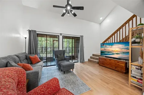 5733 SW 10th Place Gainesville FL 32607