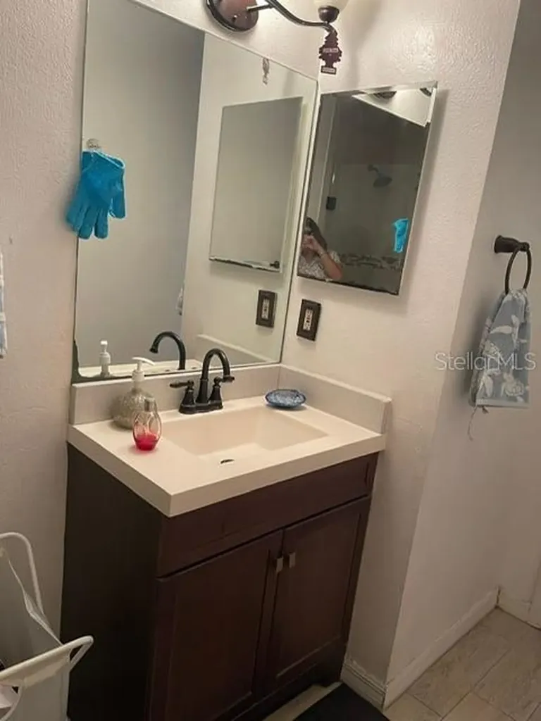 2131 Cascades Boulevard Kissimmee FL 34741