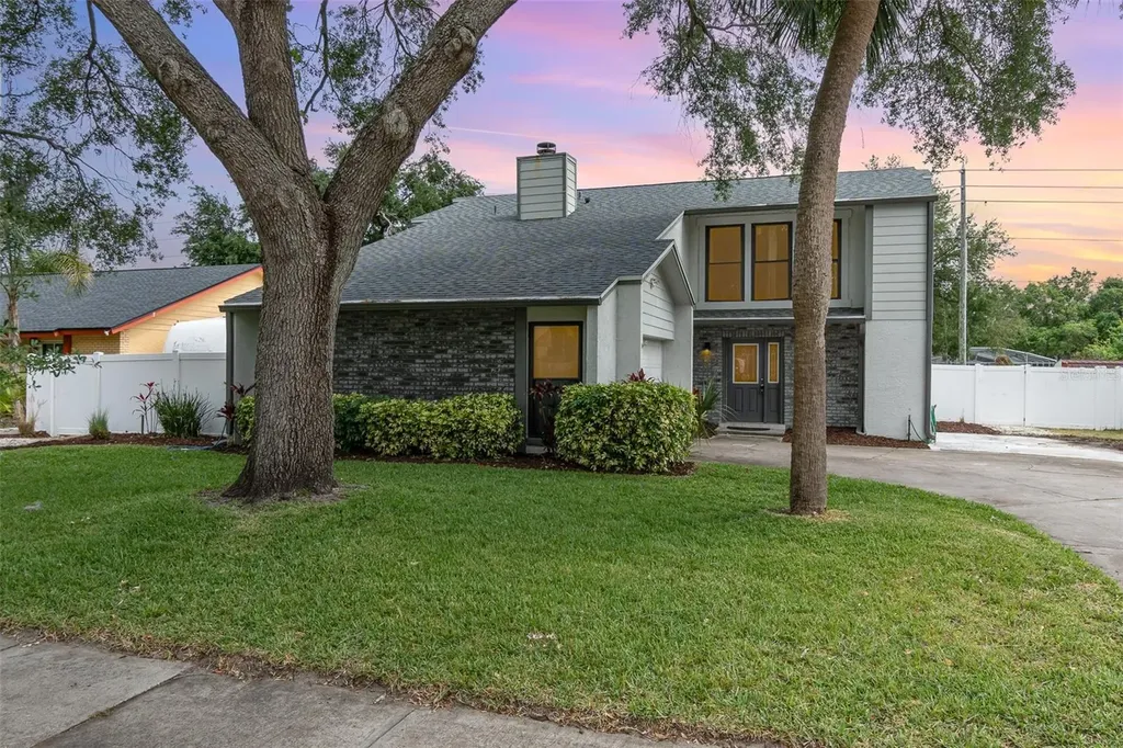 8343 Helena Drive Orlando FL 32817
