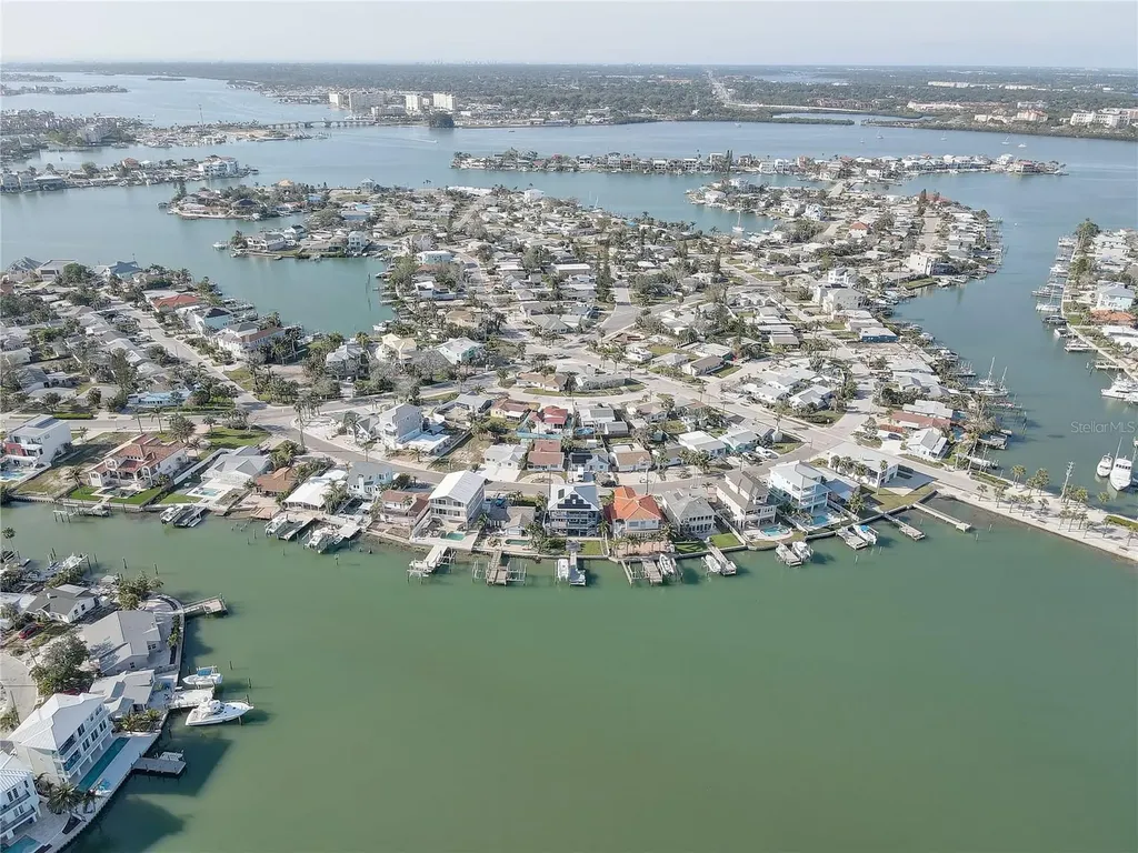 440 S Bayshore Drive Madeira Beach FL 33708